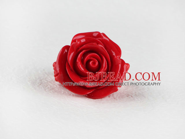 rojo romántico hermosa rosa anillo quartze