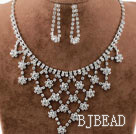 Shining Alloy With Rhinestones Wedding Bridal Jewelry Set(Necklace and Matched Earrings)