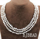 Tre Strands White Pearl Necklace acqua dolce nuziale