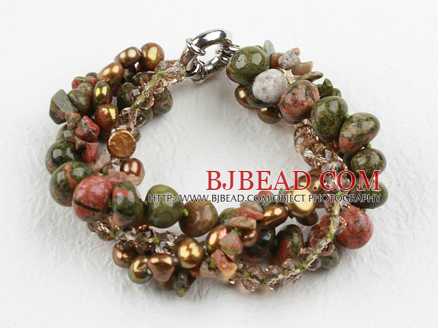 Multi-Strand Verde Piebald Stone e Pérola Pulseira de Cristal