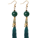 China Style Ronde Groene Agaat en groene draad Tassel Lange Oorhangers