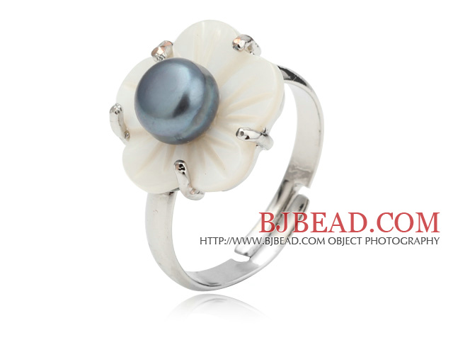 Nice Natural 5-6mm Black Freshwater Pearl And White Shell Flower Adjustable Ring