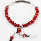 Clássico Design Red Carnelian pulseira elástica com acessórios de prata Sterling