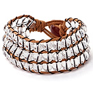 Piuttosto annodato a mano Multilayer rotonda di cristallo Brown Leather Wrap Bracelet Con Red Agate catenaccio