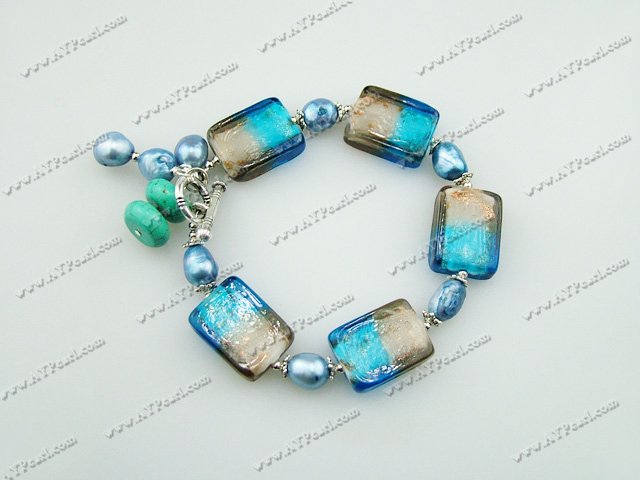 pearl and colored glaze bracelet