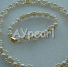 pearl sets under $18
