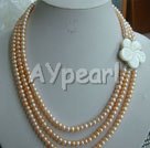 Handmade pearl necklace