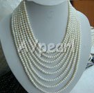 Handmade pearl necklace