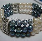 Handmade pearl bracelet