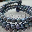 Handmade pearl bracelet