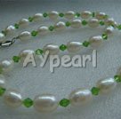 Handmade pearl crystal necklace