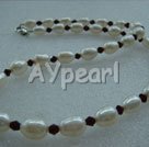 Handmade pearl crystal necklace