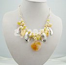 Discount colar de pérolas e jade amarelo