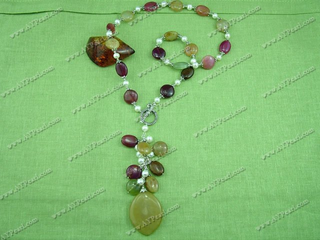seven colored agate necklace