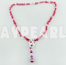Handmade pearl necklace