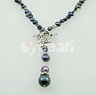 Handmade pearl shell necklace