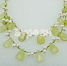 pearl and peridot necklace Under $ 10