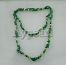 Handmade green stone pearl necklace