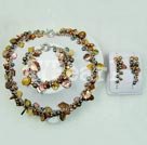 Discount pearl shell sets