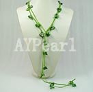 dyed pearl necklace under $ 8