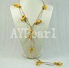 dyed pearl necklace under $ 8