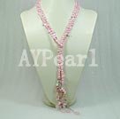 perla y collar de cuarzo rosa