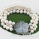 Handmade pearl bracelet