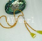 Discount 6-7mm pearl and peridot necklace