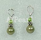 Handmade pearl sea shell bead earring