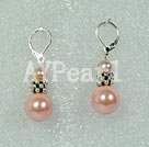 pearl and seashell beads earring