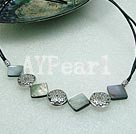 shell choker necklace Under $ 3