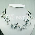 Discount fashion pearl crystal necklace