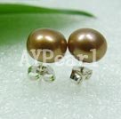 Discount pearl studs