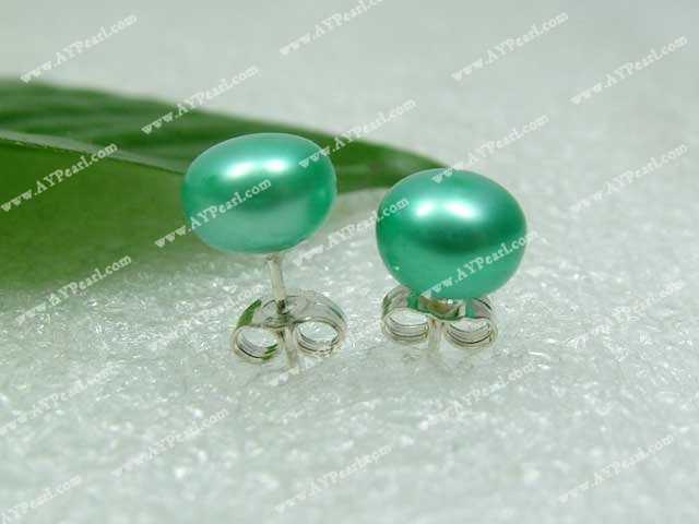 pearl studs