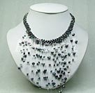 collar de perlas negro