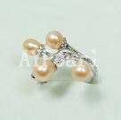 Hademade pearl ring