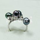 Hademade pearl ring