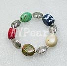 de múltiples pulsera de piedra