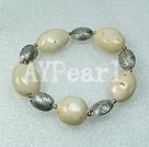 white coral stretch bracelet