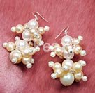 Hademade pearl shell bead earring