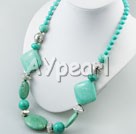 burst pattern turquoise necklace