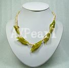 collana di perle e giada