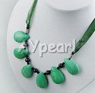 burst pattern turquoise necklace