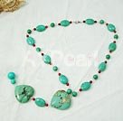 alaqueca and burst pattern turquoise heart necklace