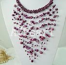 Hademade dyed pearl necklace