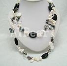 collar de perlas de cristal