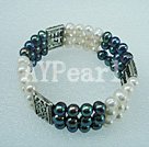 Handmade pearl bracelet