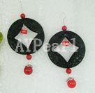 Handmade carved lacquerware earring