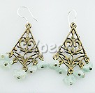 7-8mm aquamarine chips vintage earrings