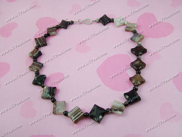 agate necklace